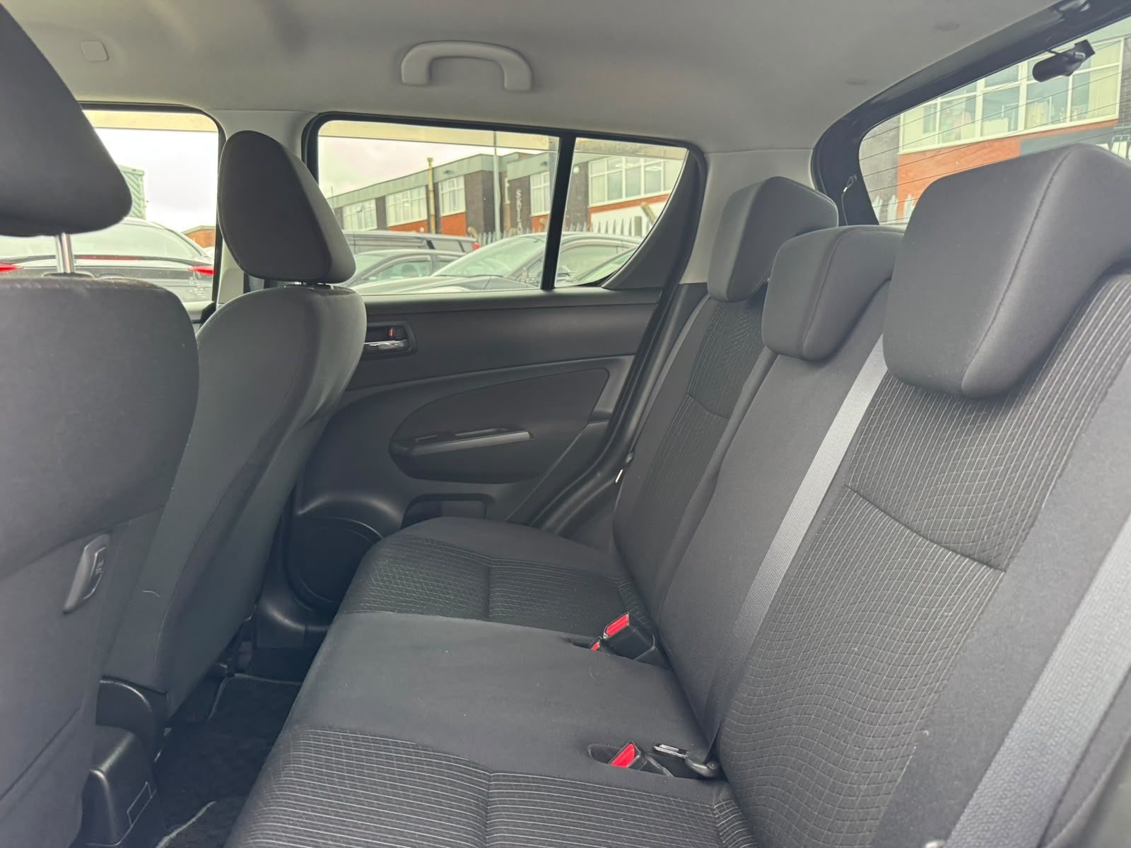 Suzuki Swift XG-DJE